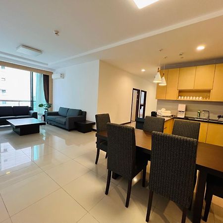 Imperial Grand Suite Apartment Kuching Eksteriør billede
