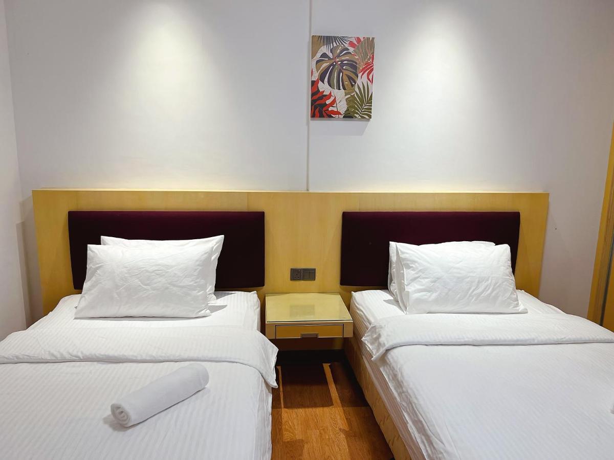 Imperial Grand Suite Apartment Kuching Eksteriør billede