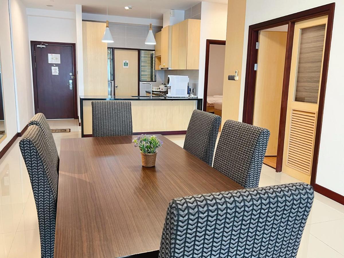 Imperial Grand Suite Apartment Kuching Eksteriør billede