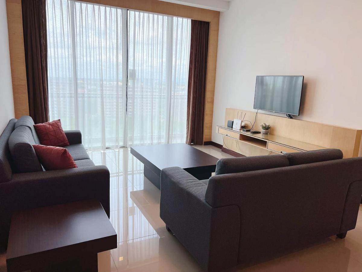 Imperial Grand Suite Apartment Kuching Eksteriør billede