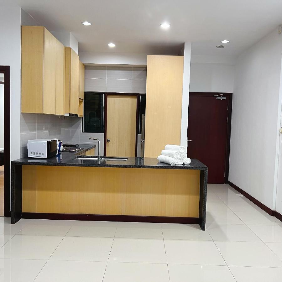 Imperial Grand Suite Apartment Kuching Eksteriør billede