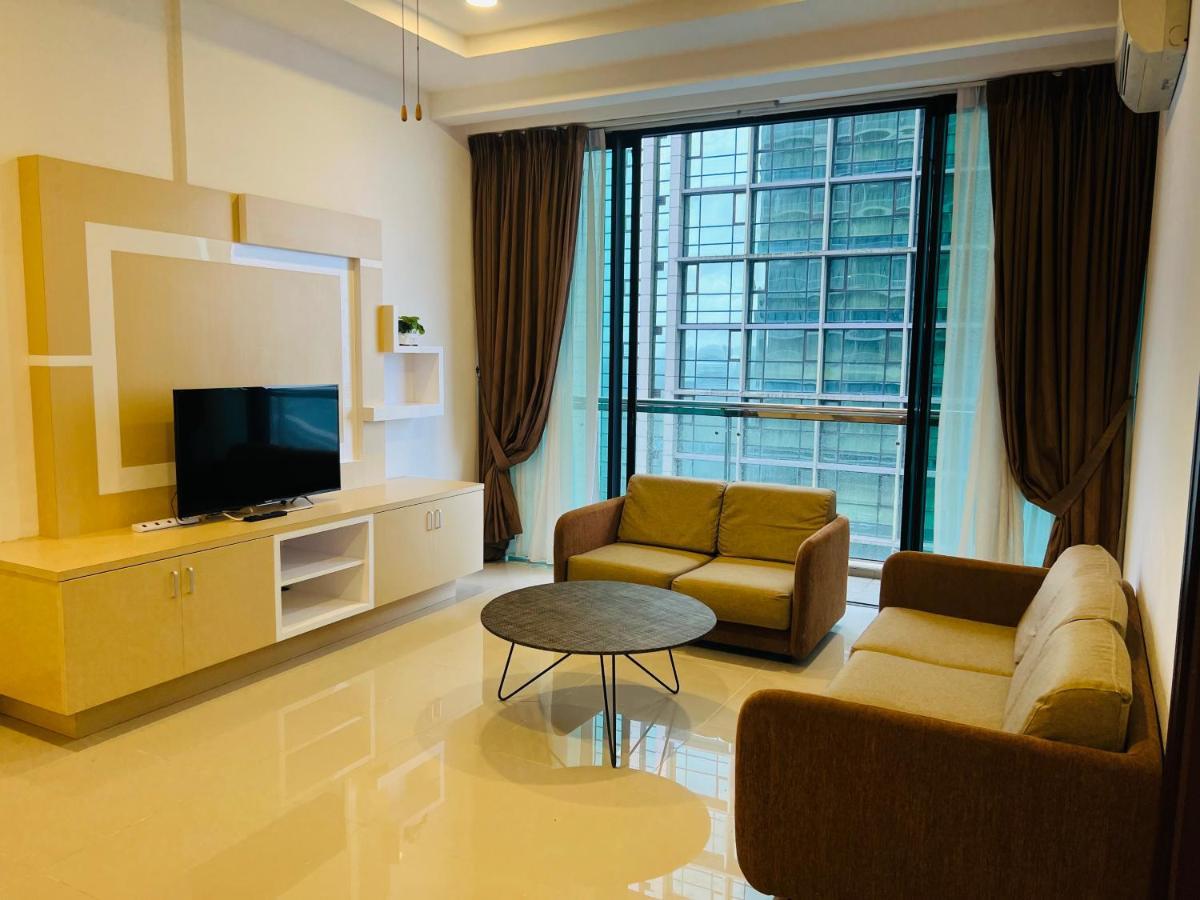 Imperial Grand Suite Apartment Kuching Eksteriør billede