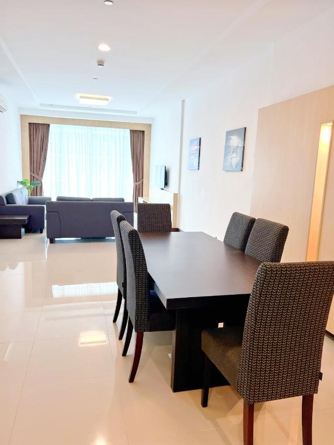 Imperial Grand Suite Apartment Kuching Eksteriør billede