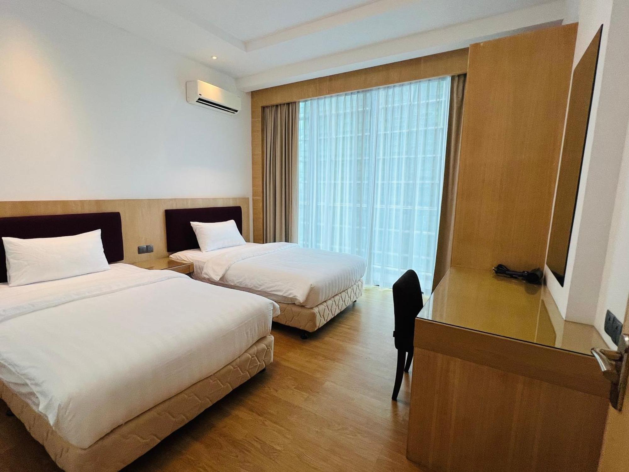 Imperial Grand Suite Apartment Kuching Eksteriør billede