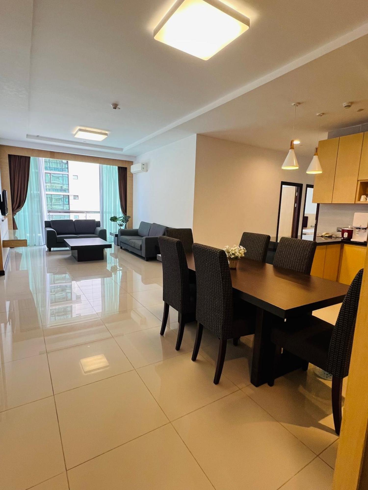 Imperial Grand Suite Apartment Kuching Eksteriør billede